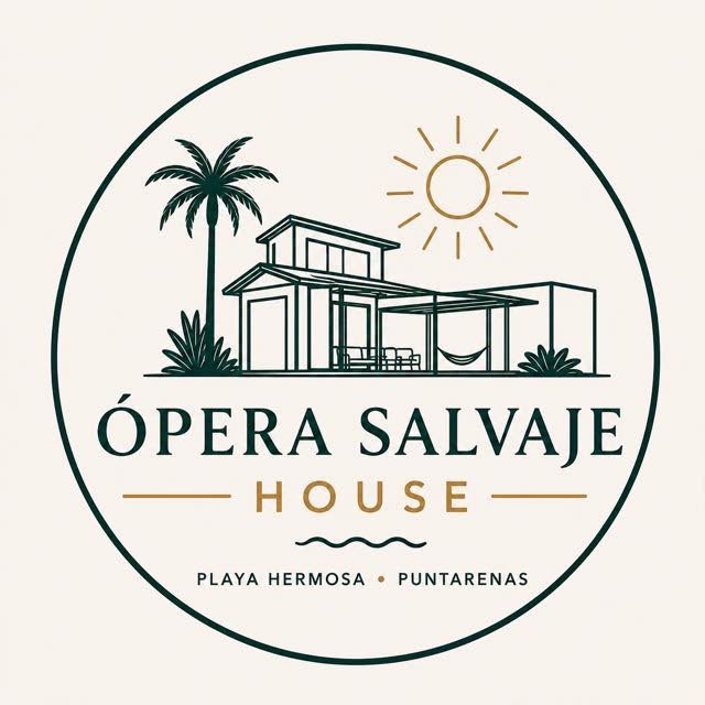 Ópera Salvaje House logo